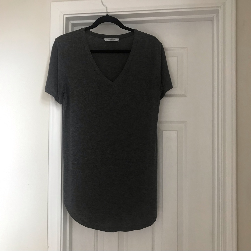 Cjla fav vneck